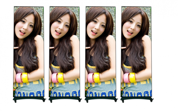 صفحه نمایش پوستر LED متحرک HD، صفحه نمایش ایستاده در فضای باز و داخلی P1.8 P2، صفحه نمایش پوستر LED تاشو P2.5 2