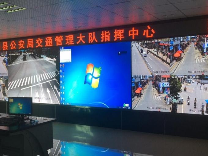 پنروک COB در داخل خانه پیکسل های کوچک P0.6 P0.7 P0.9 P1.25 صفحه نمایش دیواری ویدئویی چرچ کوچک 4