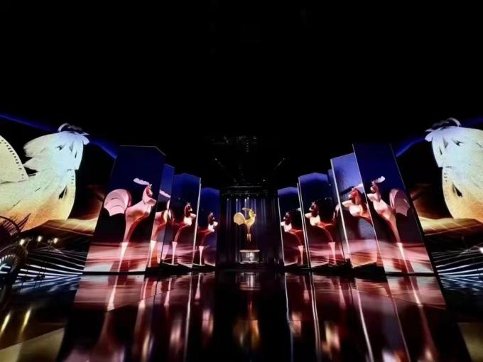 پنروک COB در داخل خانه پیکسل های کوچک P0.6 P0.7 P0.9 P1.25 صفحه نمایش دیواری ویدئویی چرچ کوچک 2